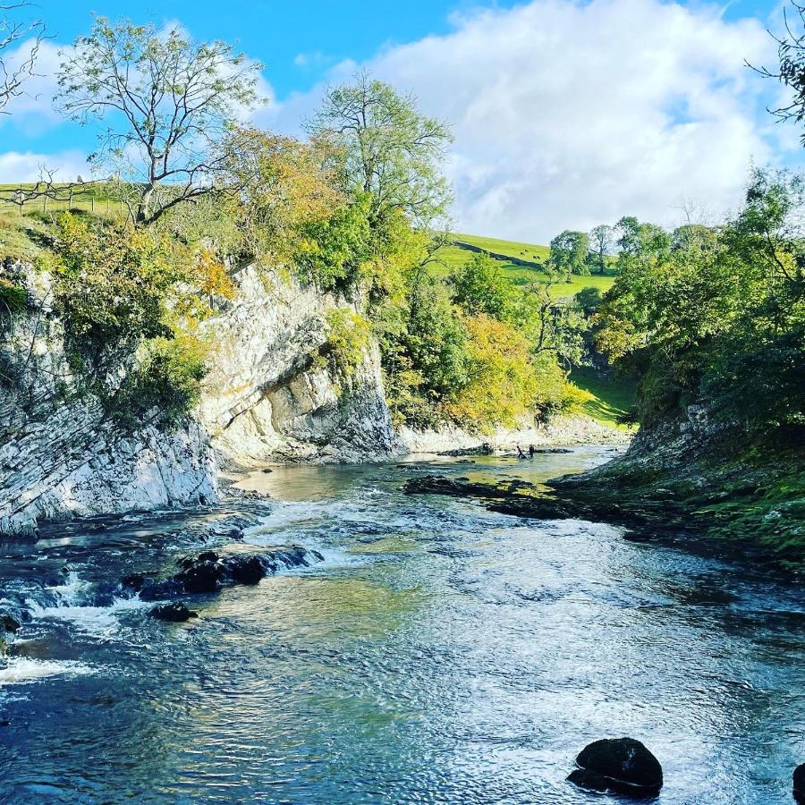 The Green At Burnsall Exteriör bild
